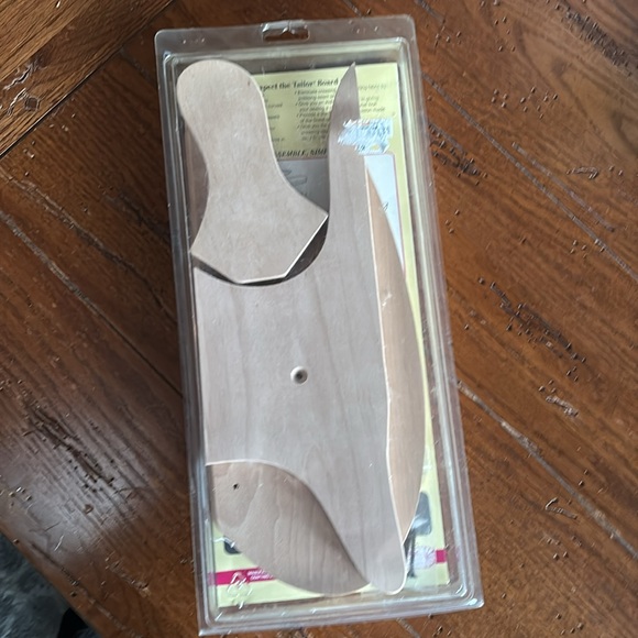 June Tailor Tailor Board Made in the USA Custom Detail Pressing Wooden NWT - Picture 5 of 9